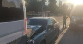В Саратове Lada Priora столкнулась с микроавтобусом: 46-летний водитель госпитализирован