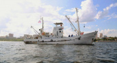Научно-исследовательский трал "Василий Васильев" прибыл в Саратов изучать рыбные запасы Волги