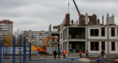 Девять школ Ленинского района переполнены вдвое: Володин анонсировал пристройку на 400 мест