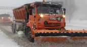 800 машин против бурана: область мобилизовала спецтехнику на снегоуборку