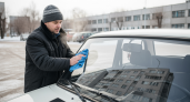 Бюджетный лайфхак для сияющих стекол авто: секрет опытных водителей