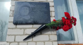 В селе Петропавловка открыли мемориальную доску ефрейтору Сапаргали Канатову