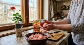 Забудьте про сухие котлеты: секретный компонент сделает фарш настолько воздушным, что он тает во рту