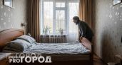 Ваша спина страдает из-за привычки: ортопеды назвали главный предмет в спальне, который пора заменить