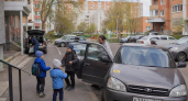 Минтранс предложил бесплатную парковку для двух машин многодетных семей