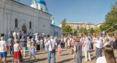 «Голубые купола» Саратова отмечают 170-летие литургией и концертом