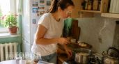Перестаньте мучиться с кастрюлей: шеф-повар открыл секретный способ приготовления пельменей на сковороде