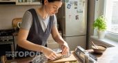 Блестящая или матовая сторона фольги: перестаньте гадать и запомните этот простой способ запекания еды