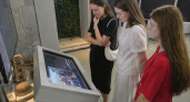 В саратовском музее истории СВО открылась выставка о волонтёрах, спасателях и студентах