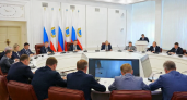 Бусаргин потребовал держать на личном контроле воду, отопсезон и ремонт дорог