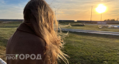 Волосы перестанут сечься и обретут зеркальный блеск: просто добавьте этот простой шаг в свой уход