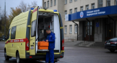 Сотрудники скорой в Красноармейске просят проверить двойные оклады и оплату переработок