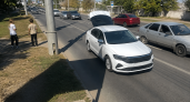 На Московском шоссе в Саратове Volkswagen сбил женщину, пострадавшую госпитализировали