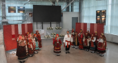 На форуме в Саратове показали подлинные народные костюмы пяти российских областей