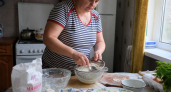 Перестаньте забивать сырники мукой: замените её на этот продукт и получите текстуру нежного домашнего суфле