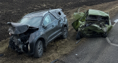 Под Саратовом в лобовом ДТП у Золотой Степи погибли двое пенсионеров