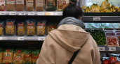 В Саратовской области подорожали 11 видов продуктов, а доступнее стали лишь макароны и пшено