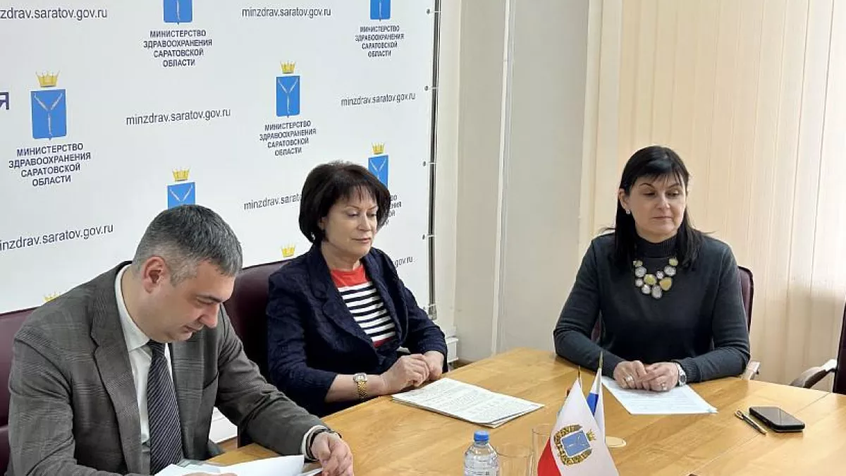 COVID-19 в Саратове: трое детей лежат с пневмонией