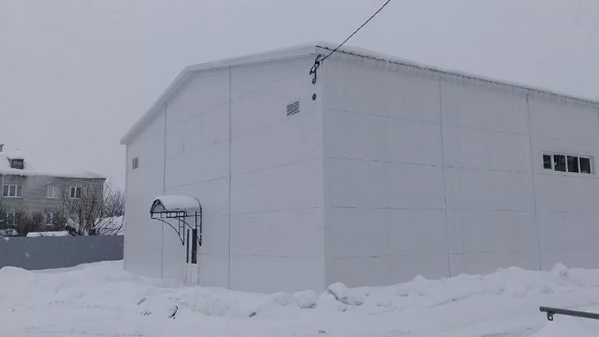 Спортзал за 21 млн без вентиляции заинтересовал спецслужбы в Вольске