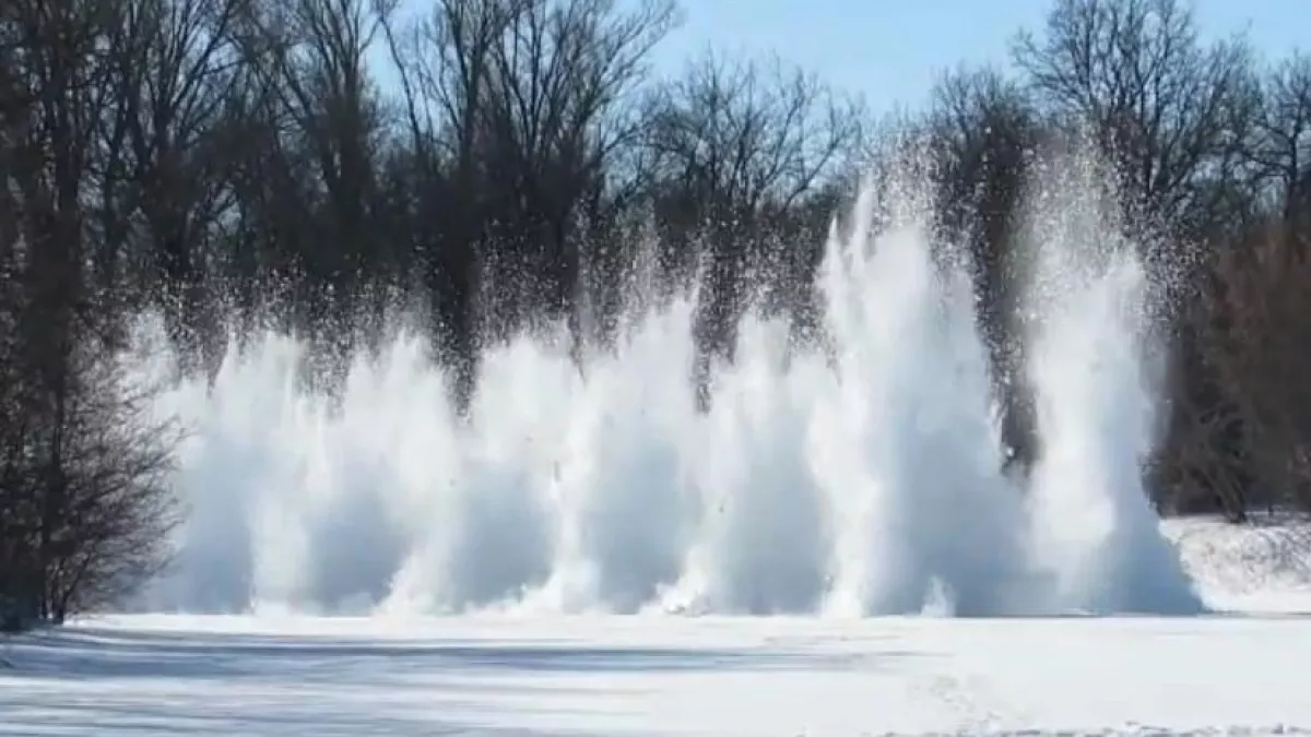 Жителей Саратовской области предупредили о взрывах на реке
