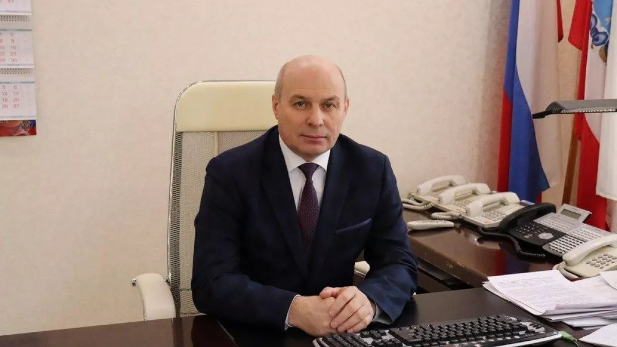 Министр образования Саратовской области уволен после года скандалов
