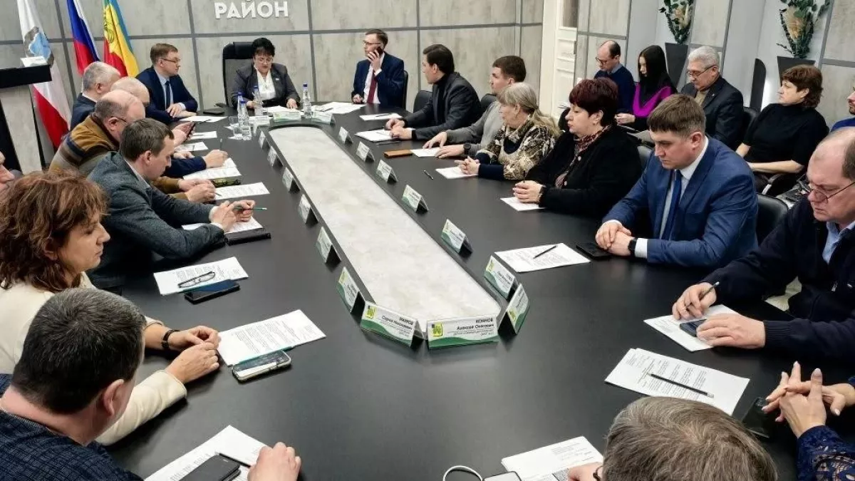 Депутат скрыл семь банковских счетов жены и лишился мандата