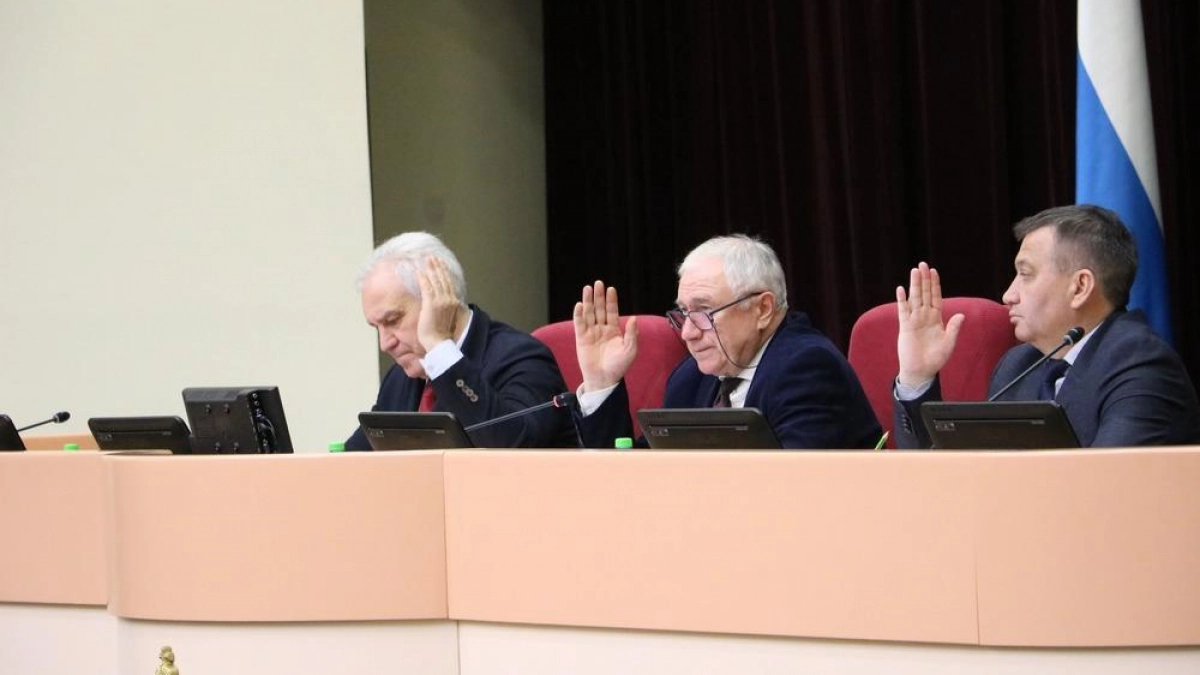 В Саратовской области чиновники будут отчитываться о тратах выше трёхлетнего дохода