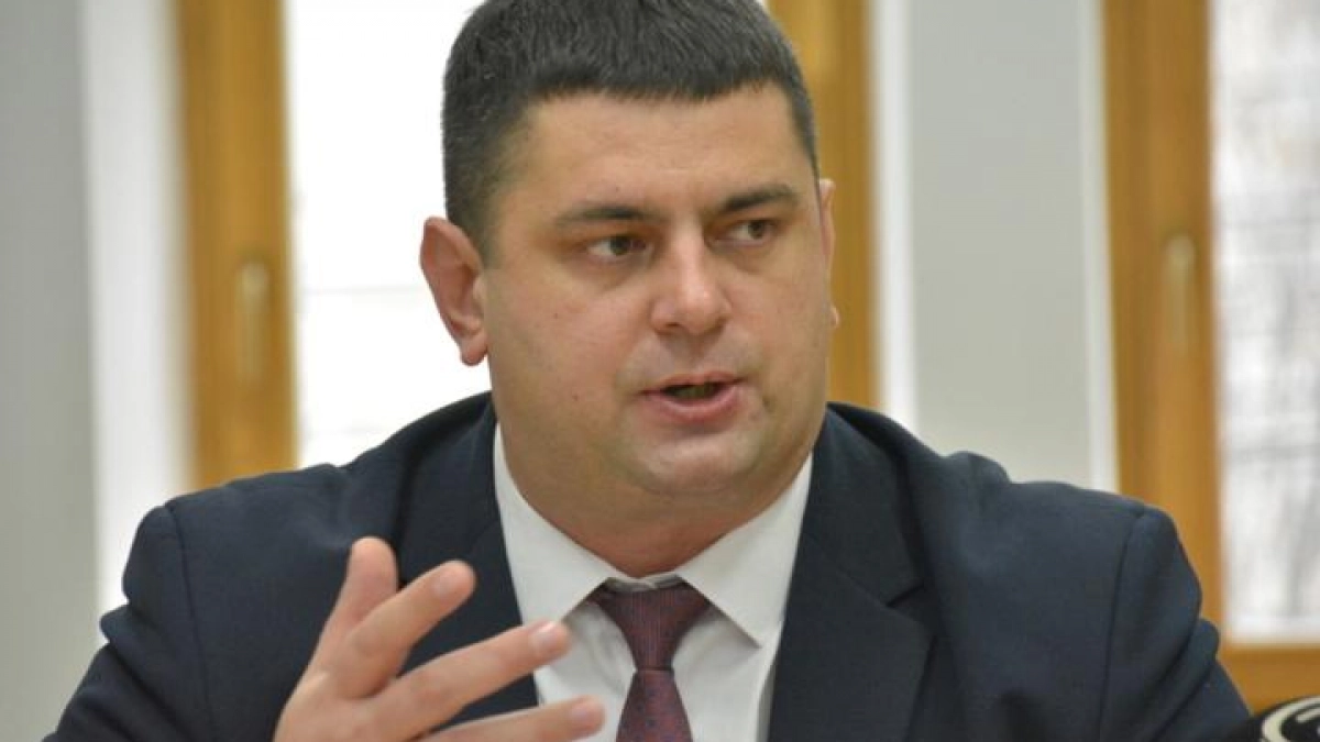 Куратор туризма из облправительства стал заммэра Саратова по соцсфере