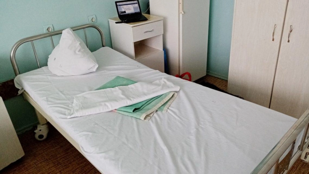 В Балаково двое школьников госпитализированы с гриппом на фоне спада ОРВИ