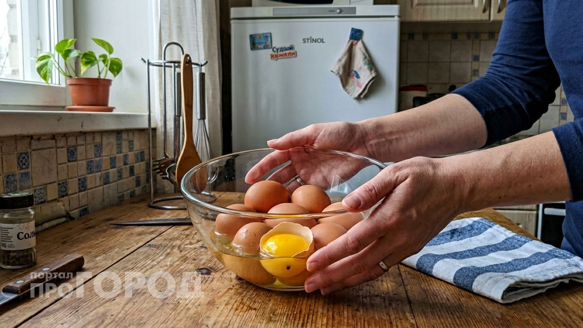Пятно в желтке пугает хозяек зря — вот что на самом деле означает этот знак