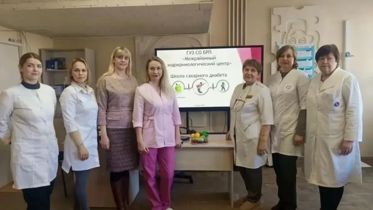 15 врачей и медсестёр из Саратовской области прошли курсы по диабету в Москве