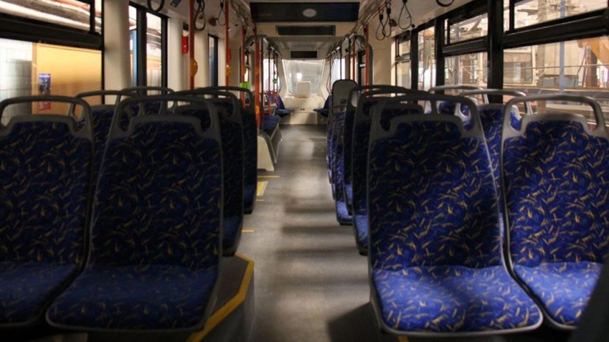 Смерть в общественном транспорте и отмена деклараций о доходах: главные новости за 25 марта