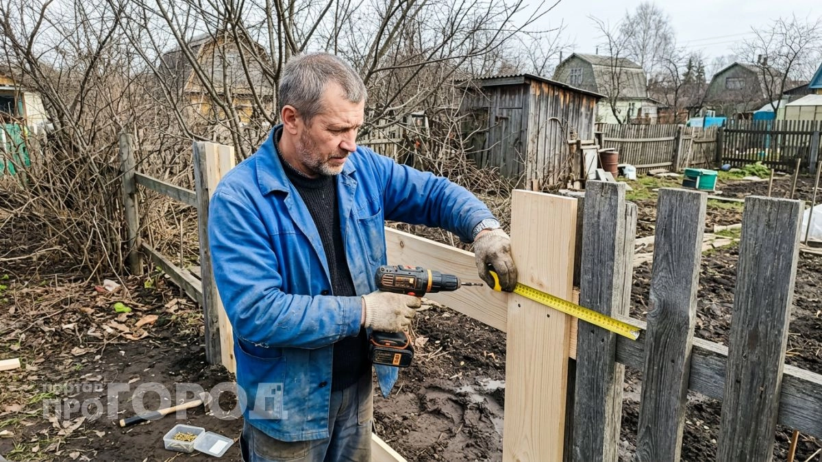 Вместо профлиста ставлю на даче эти 6 материалов — тихо, красиво и соседи уже копируют