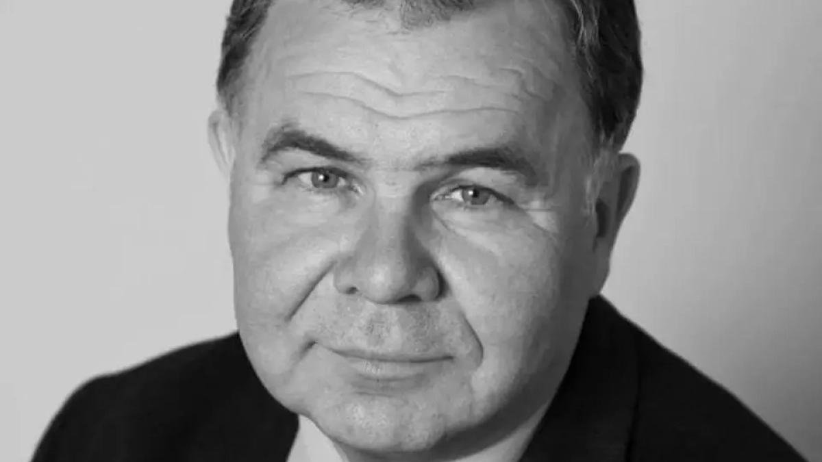 В Саратове умер профессор консерватории и основатель ансамбля «Лель» Виктор Егоров