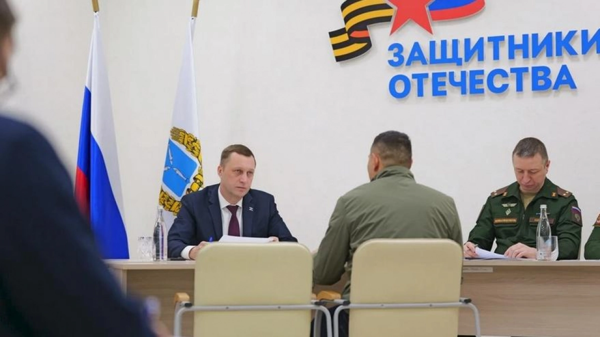 Раненый боец из Саратова не знал о своей награде — губернатор вмешался