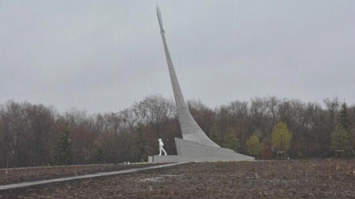 14 легкомоторных самолётов летят из Саратова на Байконур в честь Гагарина