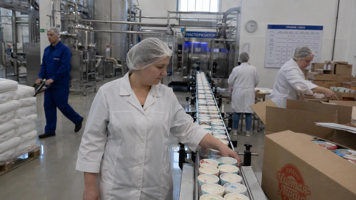 В Энгельсе открыли фабрику мороженого за 3,7 миллиарда рублей