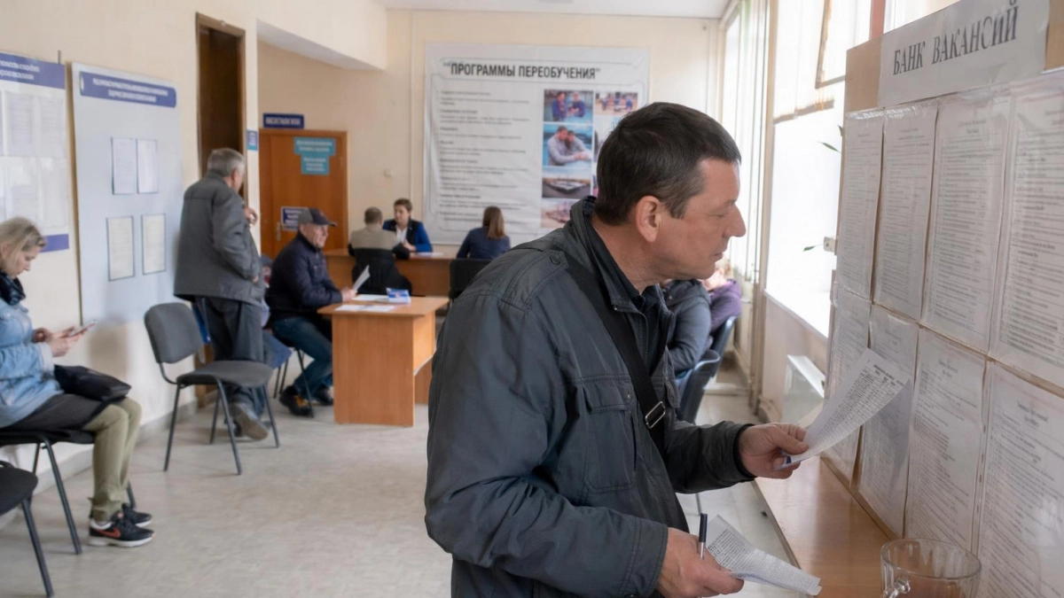 В Саратовской области 65,5 тысячи человек хотят работать, но не трудоустроены
