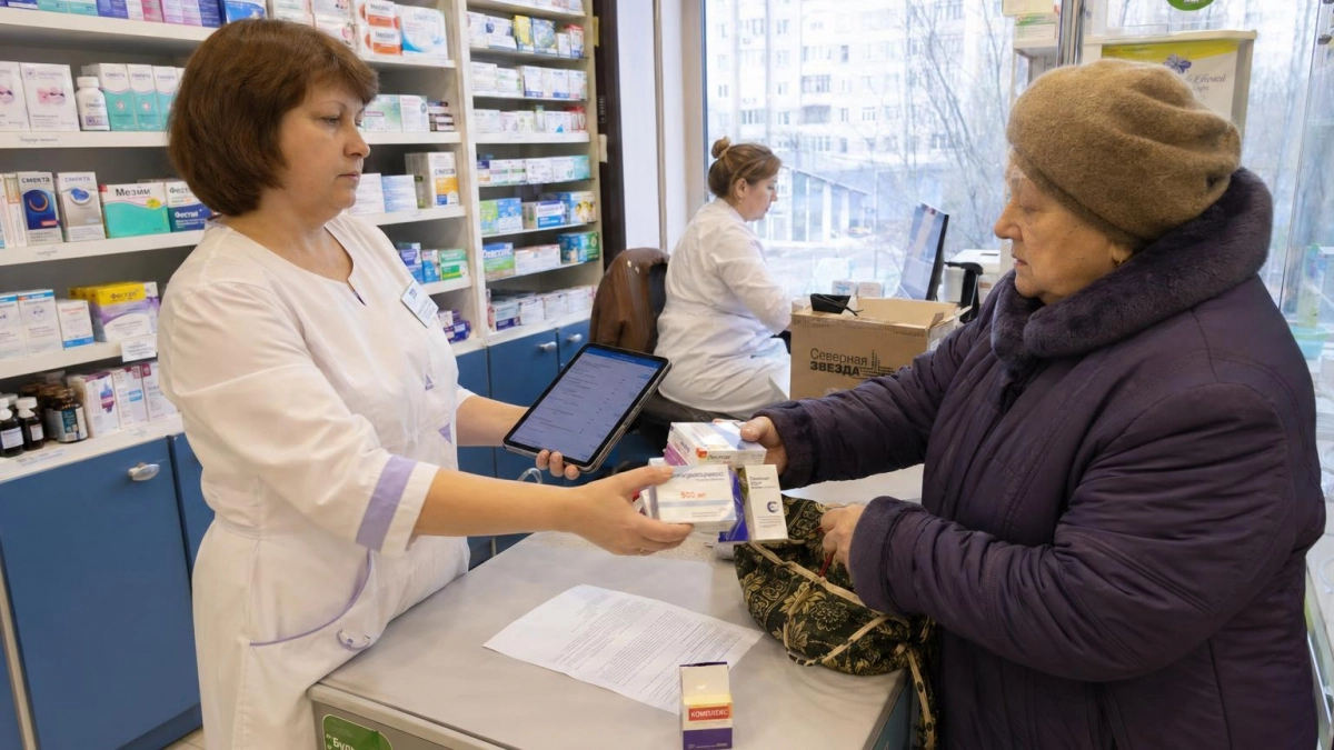 Бусаргин поставил задачу выдавать льготникам лекарства без ожидания