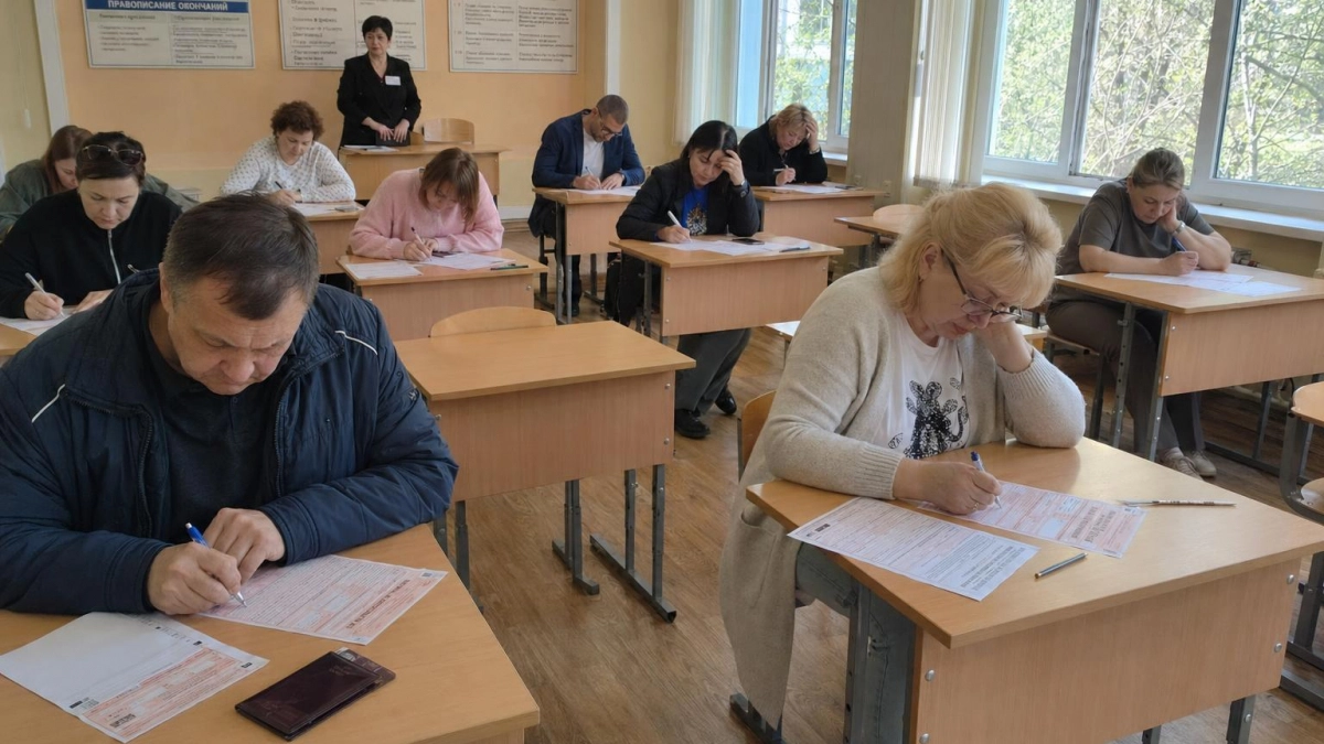 В Саратове родители сдали ЕГЭ вместо детей — уже в 10-й раз