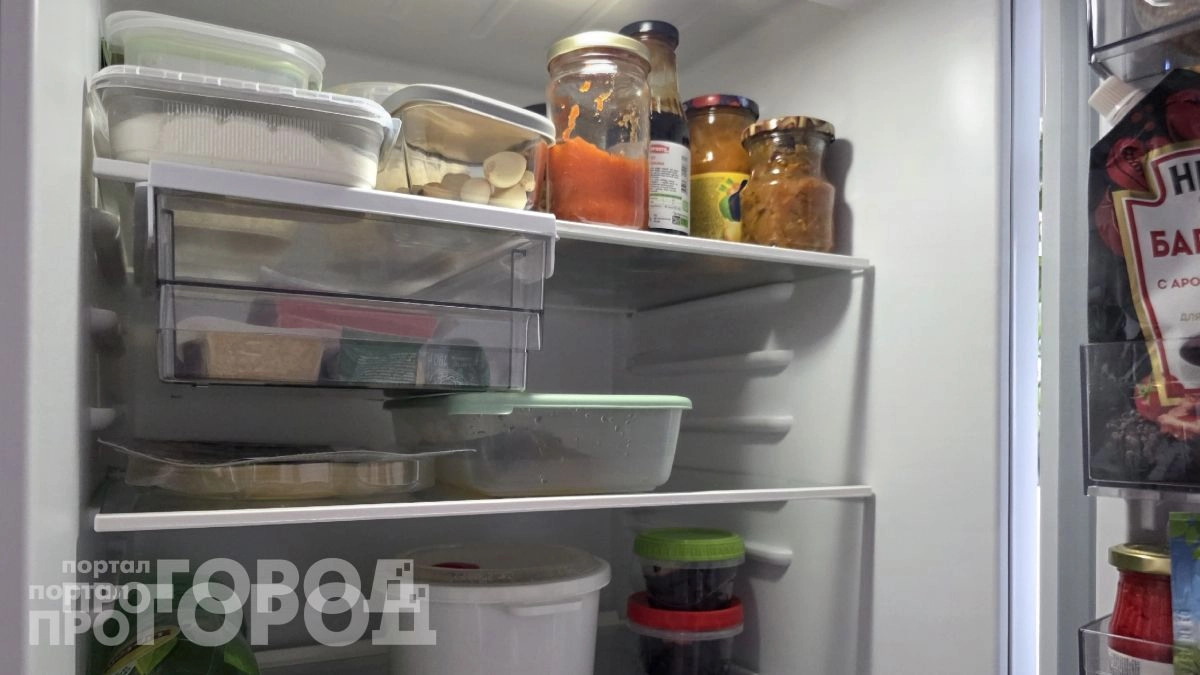 Перестаньте выбрасывать испорченную еду: 5 сочетаний продуктов в холодильнике, которые губят друг друга