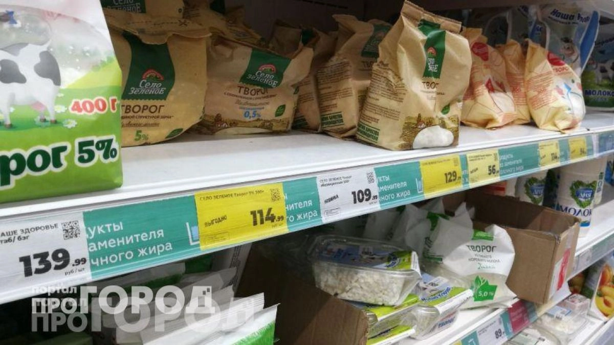 Творог бесполезен для роста мышц без этой добавки: введите этот продукт в рацион для полного усвоения белка