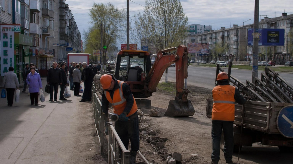 В Саратове с начала года снесли 258 гаражей и 114 ларьков