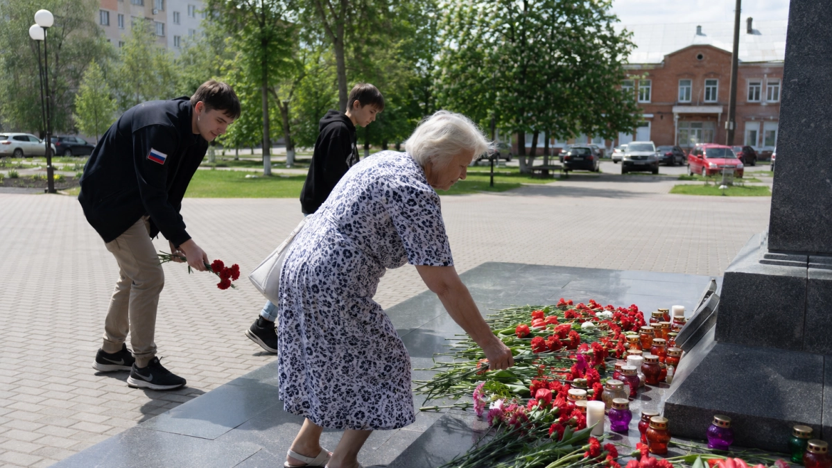 Кадровые перестановки, прощание с бойцами и новые правила перевозок: главные новости за 3 июня