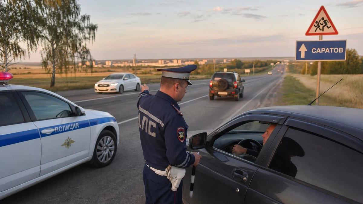При столкновении Тойоты и УАЗа на трассе под Саратовом погибла 5-летняя девочка
