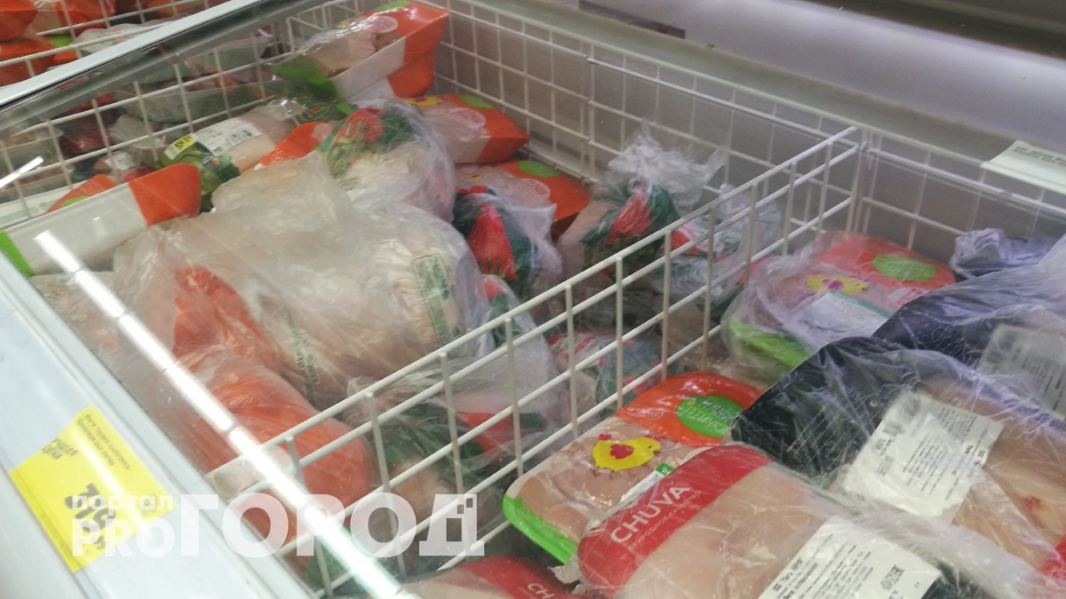 Перестаньте покупать эту часть курицы в супермаркете: повар рассказал о скрытом вреде для вашего организма
