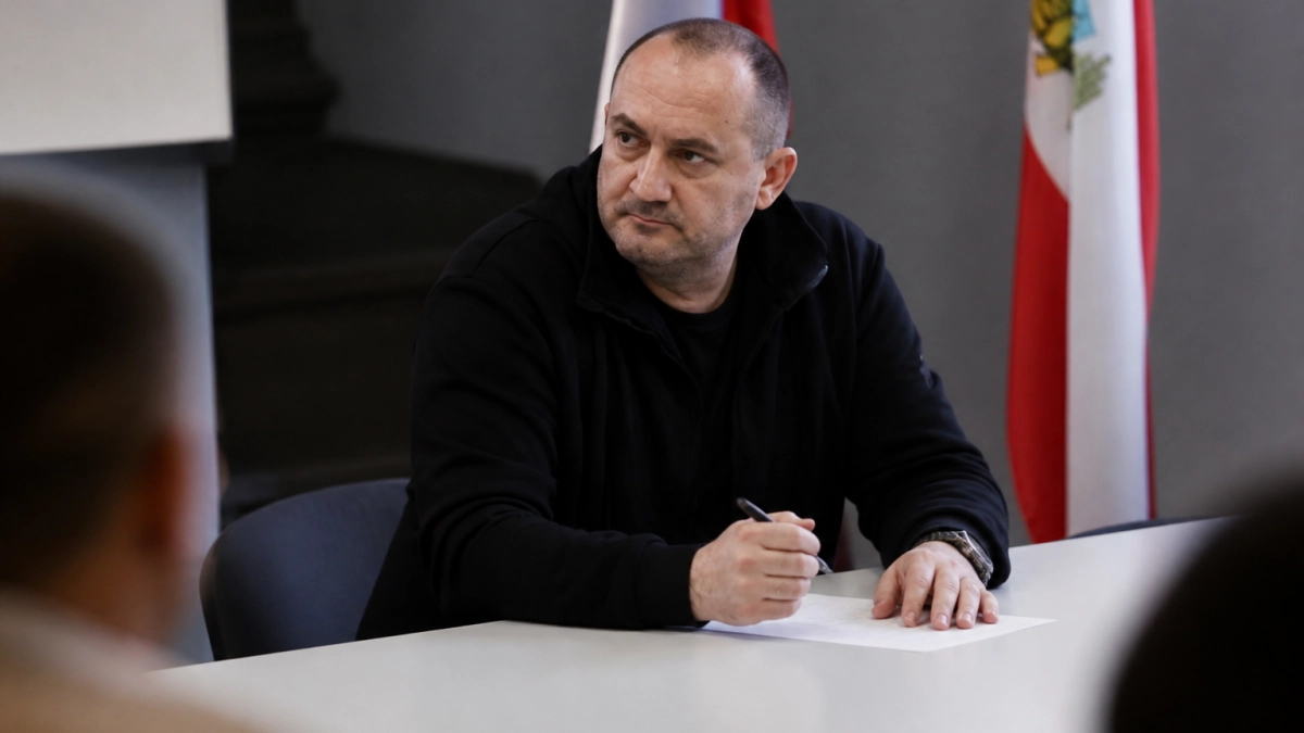 Калинин оценил право регионов вводить полный запрет на продажу вейпов