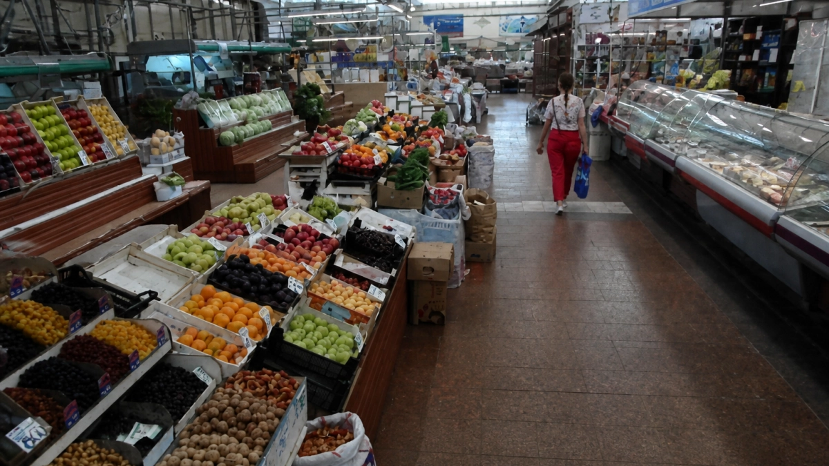 В Саратове второй этаж Крытого рынка продают с доходом 74 млн в год