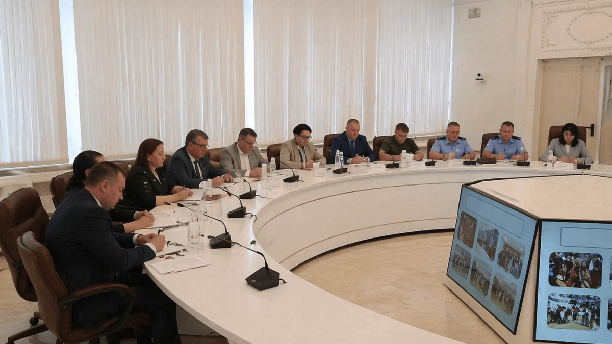 В правительстве Саратовской области обсудили реализацию национальной стратегии до 2036 года