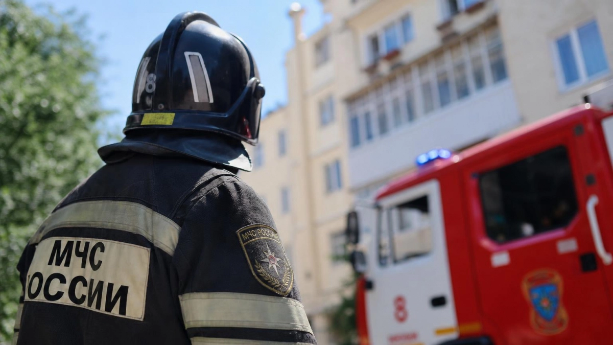 За сутки в Саратовской области потушили 18 пожаров, включая жилые дома